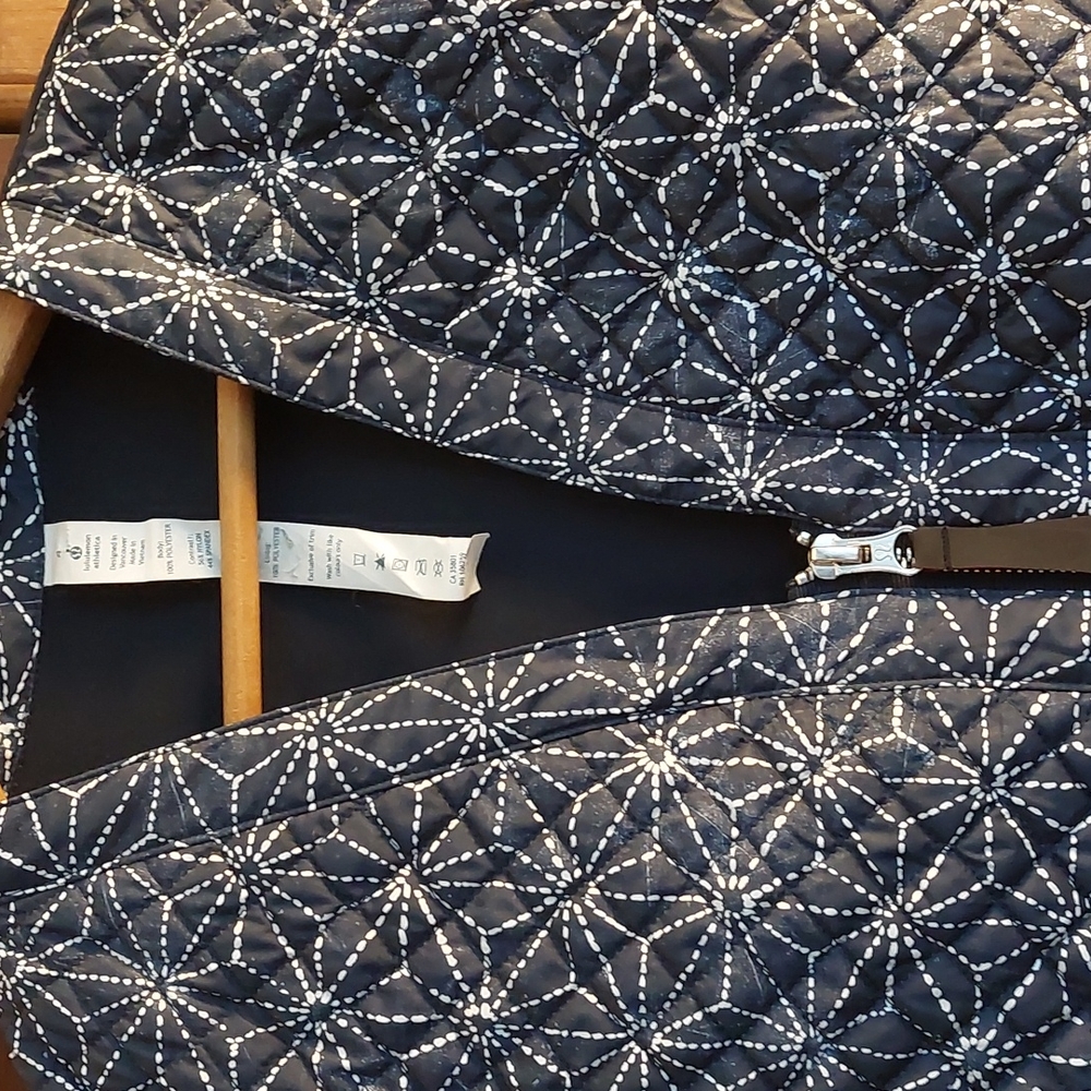 Lululemon Jacket - Picture 2 of 2